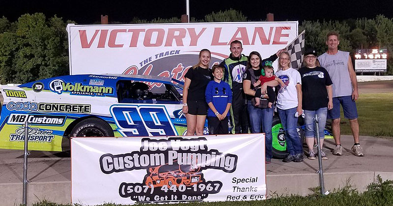 Josh Angst of Winona won the USRA Modified feature.